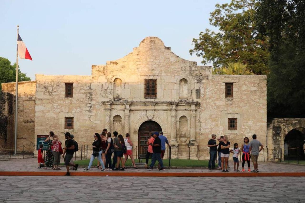 Apartamento Hackberry St #A Renovated 2Br/2Ba Near Downtown San Antonio Exterior foto